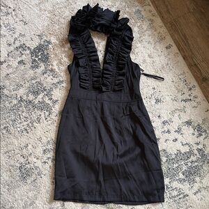Esley Black Backless Ruffled Dress